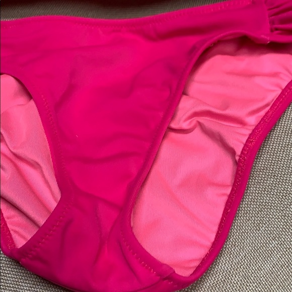 Victoria’s Secret Pink leopard print bikini small - Picture 3 of 12